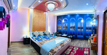 Bedroom in 3 BHK Apartment at Mahagun Moderne, Sector 78 – for Sale