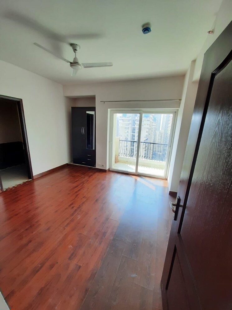 Room, mahagun-moderne 3 Bedroom 1900 Sq.Ft. Apartment In Sector 78 Noida 7682321