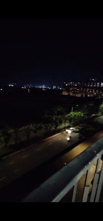 Swimming Pool in 3 BHK Apartment at Lodha Palava City, Dombivli East – for Sale