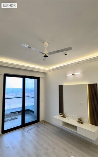 2 BHK Apartment For Rent in 83 Avenue Oodles Sky Walk Sector 83 Gurgaon  7682996