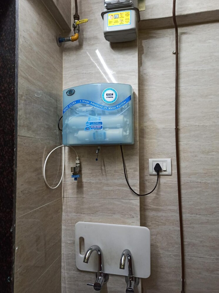 Bathroom, vikas-park 1 Bedroom 400 Sq.Ft. Apartment In Deonar Mumbai 7683096