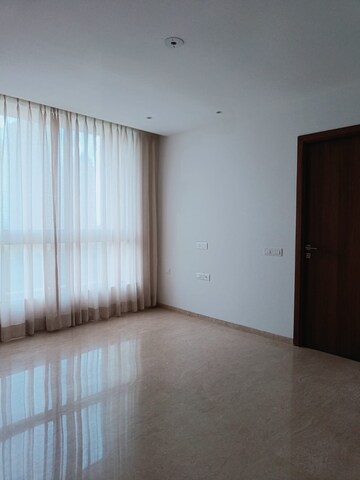 Room in 3 BHK Apartment at Hiranandani Lake Enclave, Ghodbunder Road – for Sale