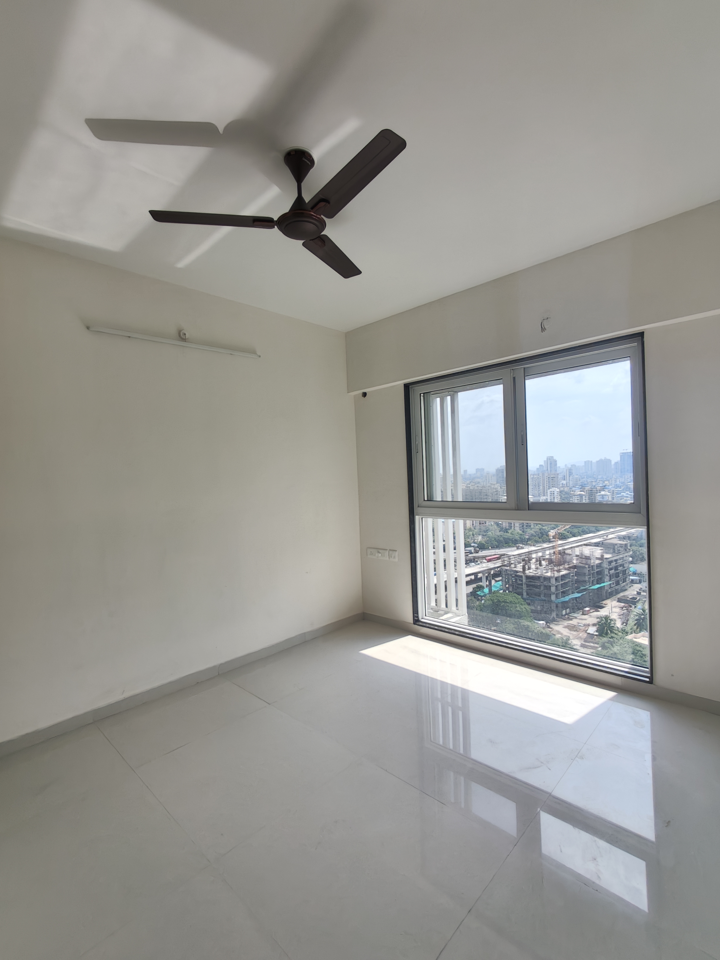 2 BHK Apartment For Rent in Ashar Axis Majiwada Thane  7683338