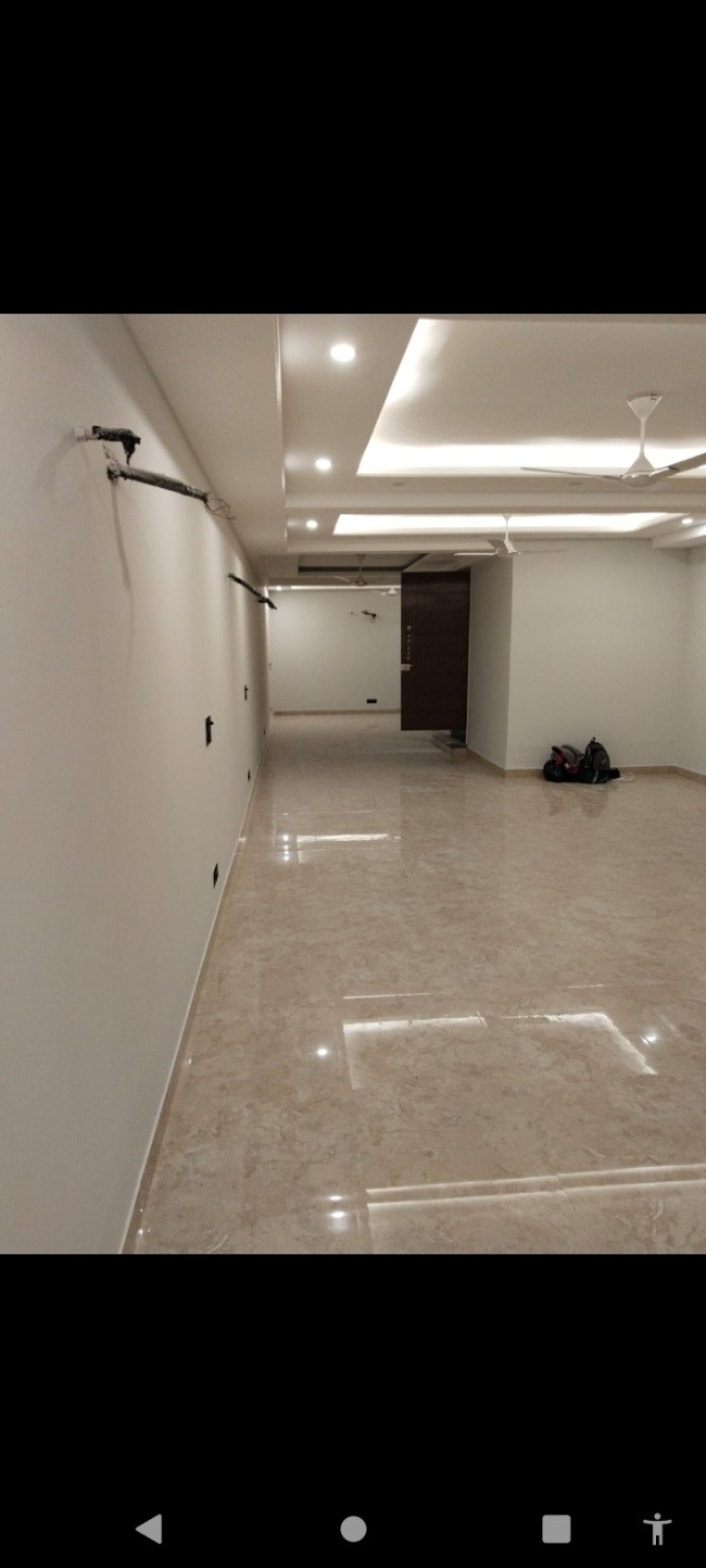 Rental Commercial Office Space 1000 Sq.Ft. in Lajpat Nagar ii Delhi