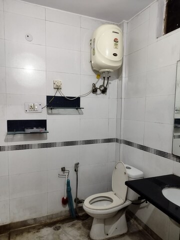Bathroom in 3 BHK Builder Floor at Godrej Retreat, Sector 83 – for Sale