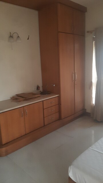 Furnished Amenities in 4 BHK Apartment at Aditya Towers Lulla Nagar, Lulla Nagar – for Sale