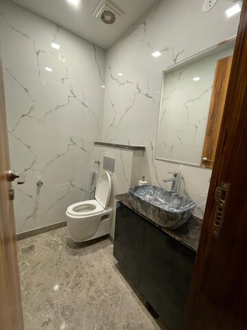 Bathroom in 2.5 BHK Builder Floor at Paschim Vihar – for Sale