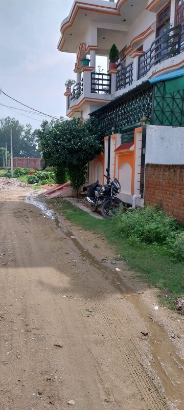  Plot For Sale in Nijampur Malhaur