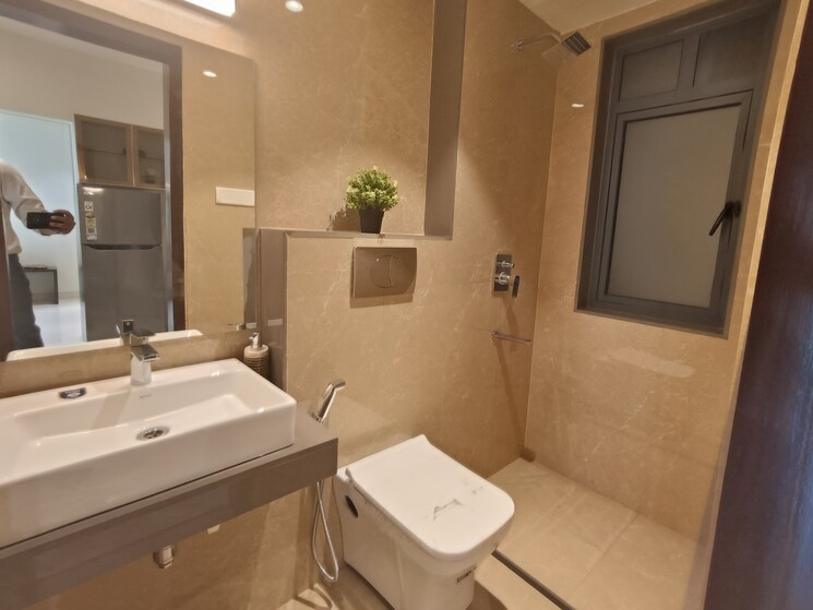 Bathroom, shreenath-vandana-chs 2 Bedroom 950 Sq.Ft. Apartment In Mira Road Thane 7683884