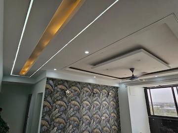 3.5 BHK Apartment For Sale in Wave City