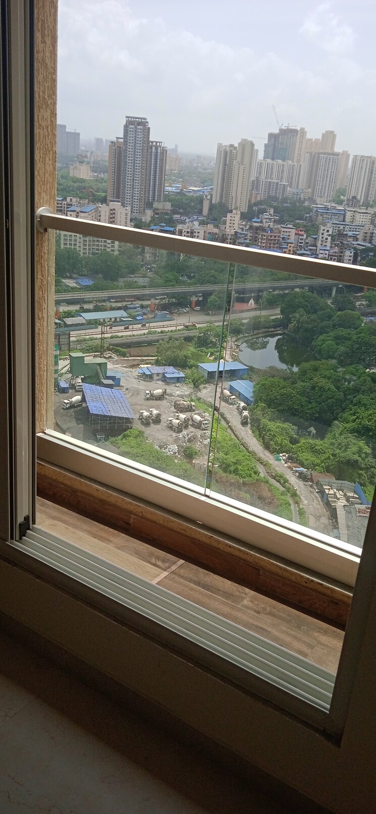 Balcony, dosti-west-county-phase-4-dosti-pine 2 Bedroom 747 Sq.Ft. Apartment In Balkum Pada Thane 7684096