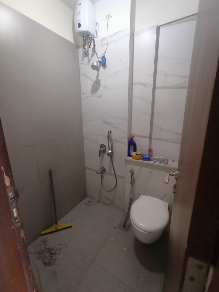 Bathroom, the-wadhwa-atmosphere 2 Bedroom 730 Sq.Ft. Apartment In Mulund West Mumbai 7684188