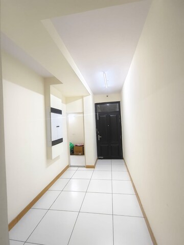 Building Lobby in 2 BHK Apartment at Jaypee Greens Star Court, Jaypee Greens – for Sale