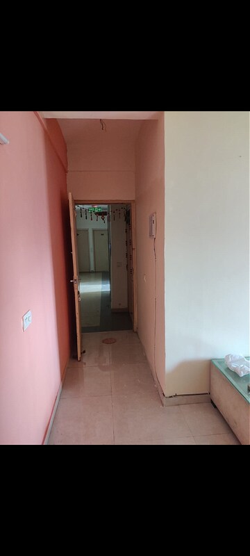 Room in 2 BHK Apartment at GLS Arawali Homes, Sohna Sector 4 – for Sale