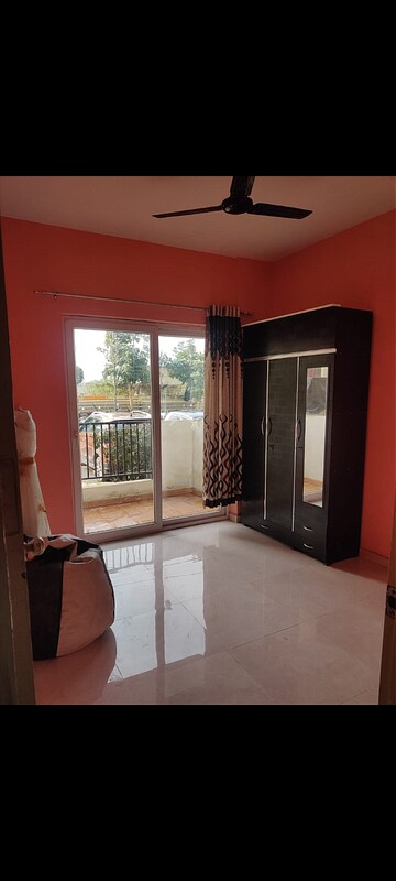 Room in 2 BHK Apartment at GLS Arawali Homes, Sohna Sector 4 – for Sale