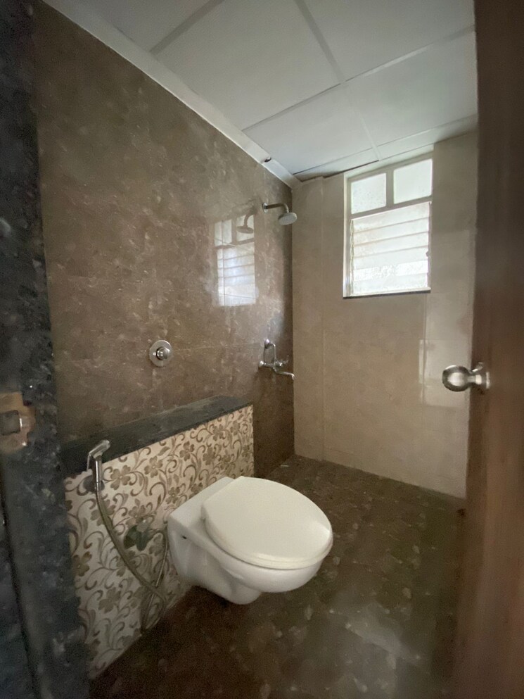 Bathroom, saarrthi-stanza 2 Bedroom 781 Sq.Ft. Apartment In Punawale Pune 7684665