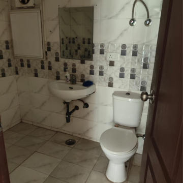 Bathroom in 2 BHK Apartment at Migsun Twiinz, Eta Ii Greater Noida – for Sale