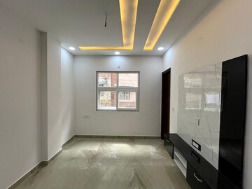 Bedroom in 3.5 BHK Builder Floor at Rohini Sector 23 – for Sale