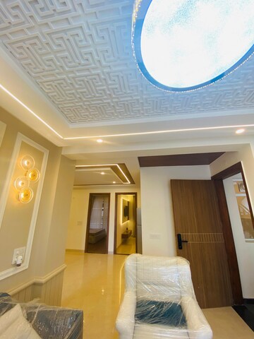 Furnished Amenities in 3 BHK Apartment at Sector 117 – for Sale