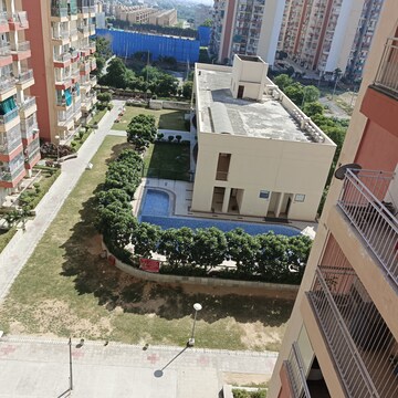  3.5 BHK Apartment at KLJ Greens, Sector 77 – for Sale