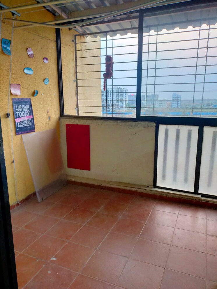 Room, pride-park-springs 1 Bedroom 660 Sq.Ft. Apartment In Dhanori Pune 7685464