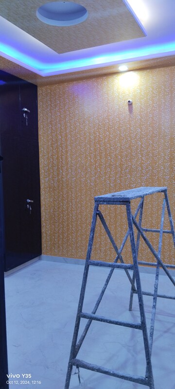 Room in 4 BHK Villa at Kalwar Road – for Sale