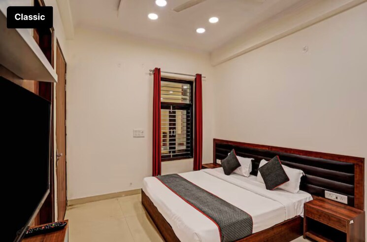 Room, sector 70 Pg For Boys & Girls In Sector 70 7686115