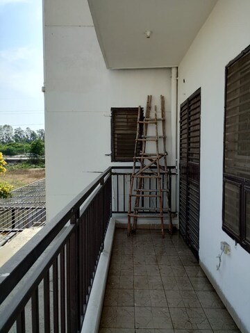 Balcony in 3 BHK Builder Floor at BPTP Parkland, Sector 75 – for Sale