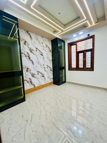 Bedroom in 2 BHK Builder Floor at Dwarka Mor – for Rent