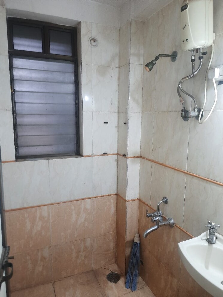 Bathroom, raikar-chambers 1 Bedroom 410 Sq.Ft. Apartment In Govandi East Mumbai 7686282