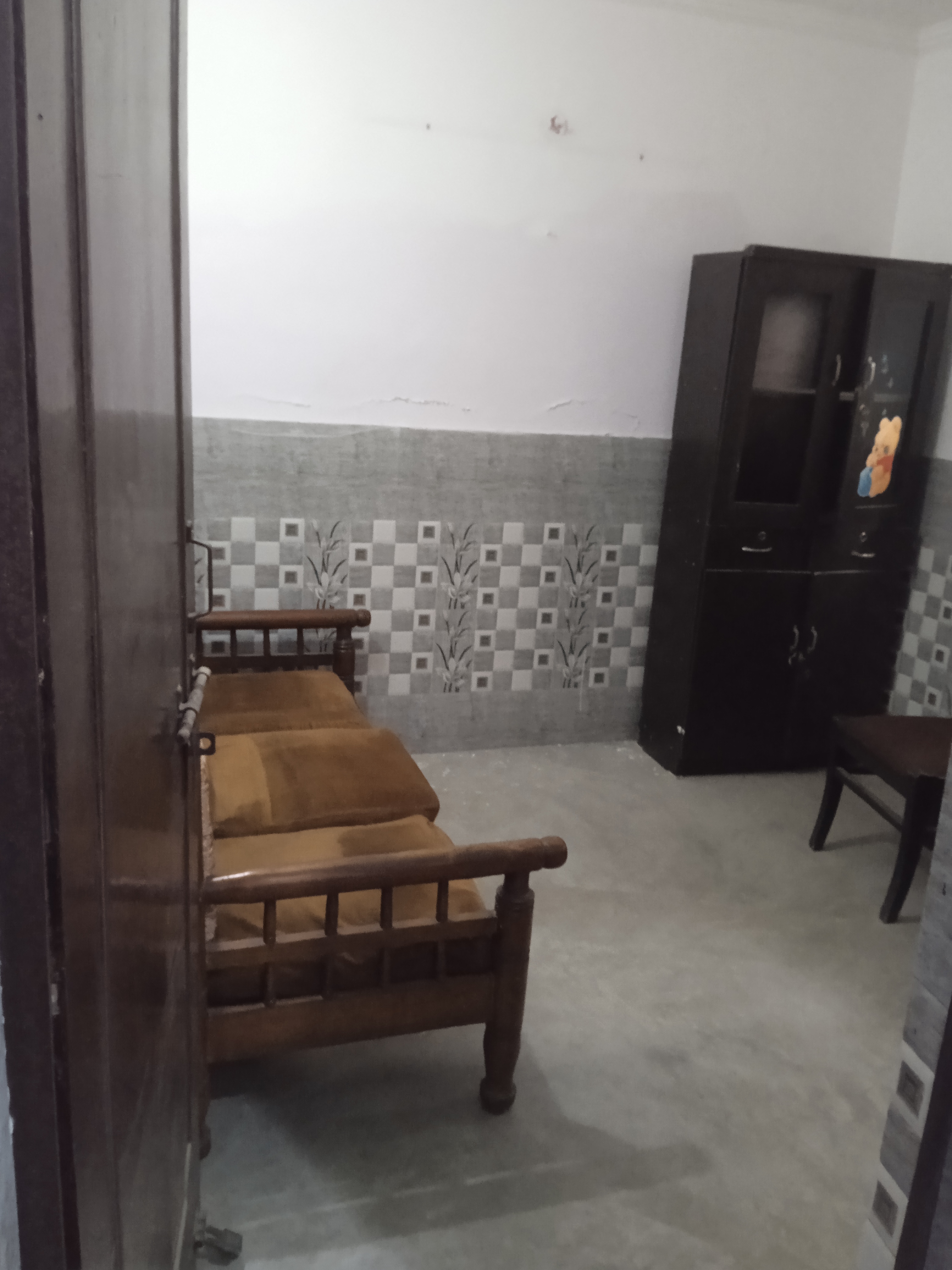 1 RK Independent House For Rent in Molarband Delhi  7686324