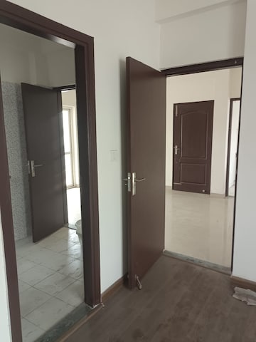 Room in 3 BHK Builder Floor at BPTP Elite Floors, Sector 83 – for Sale