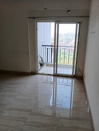 3 BHK Apartment For Resale in Saviour Park Phase III Mohan Nagar Ghaziabad  7686507