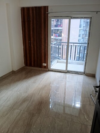 3 BHK Apartment For Resale in Saviour Park Phase III Mohan Nagar Ghaziabad  7686507