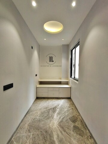  4 BHK Builder Floor at Uppal Southend, Sector 49 – for Sale