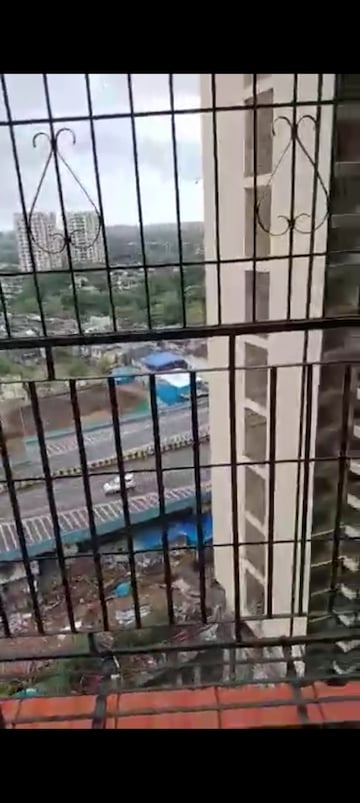 रेसिडेंशियल फ्लैट वर्ग फुट फॉर रेंट इन देओनर मुंबई  7686605