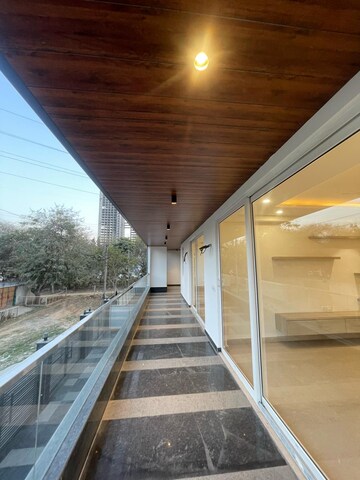 Building Lobby in 3.5 BHK Builder Floor at M3M Antalya Hills, Sector 79 – for Sale