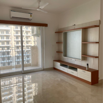 Room in 2 BHK Apartment at Tech Zone 4 Greater Noida – for Sale