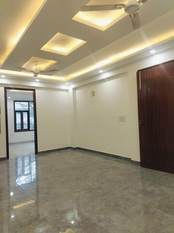 Room in 3 BHK Builder Floor at Chattarpur – for Sale