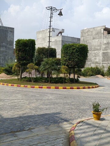  Plot – Exterior View View at Ahmamau - for Sale