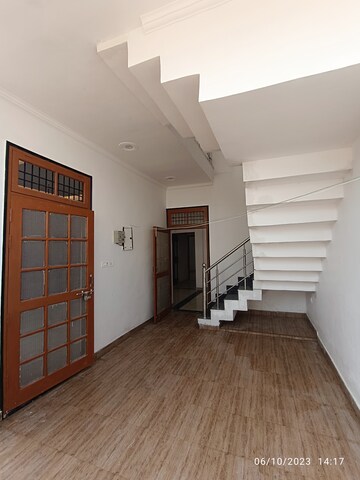 Room in 3 BHK Villa at Faizabad Road – for Sale