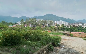 Plot For Sale in Sahastradhara Road