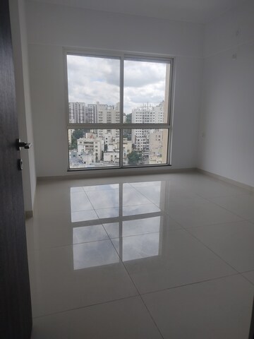 Room in 3 BHK Apartment at Kolte Patil Centria, Undri – for Sale