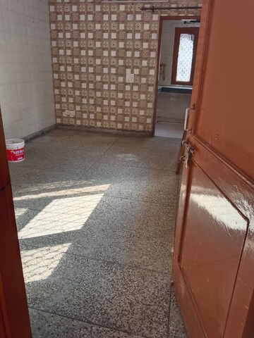 Balcony in 2 BHK Builder Floor at Lajpat Nagar – for Rent
