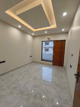 3 BHK Builder Floor For Resale in Sainik Colony Faridabad  7687157