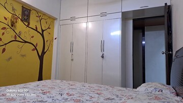 Master Bedroom in 2 BHK Apartment at Andheri East – for Sale