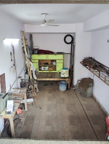  Shop For Sale in Vasundhara Sector 1