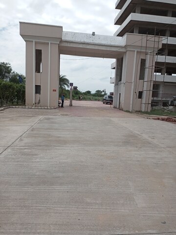Parking in 3.5 BHK Apartment at Antriksh Golf City, Sector 150 – for Sale