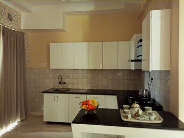Kitchen in 3.5 BHK Apartment at Antriksh Golf City, Sector 150 – for Sale