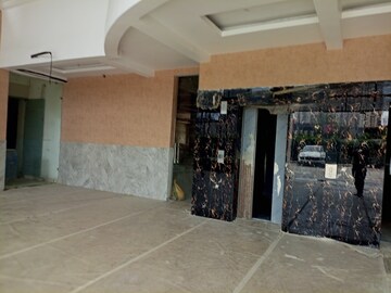 Parking in 3.5 BHK Apartment at Antriksh Golf City, Sector 150 – for Sale